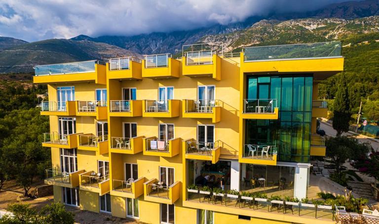 Hotel Orange Dhërmi Exterior foto